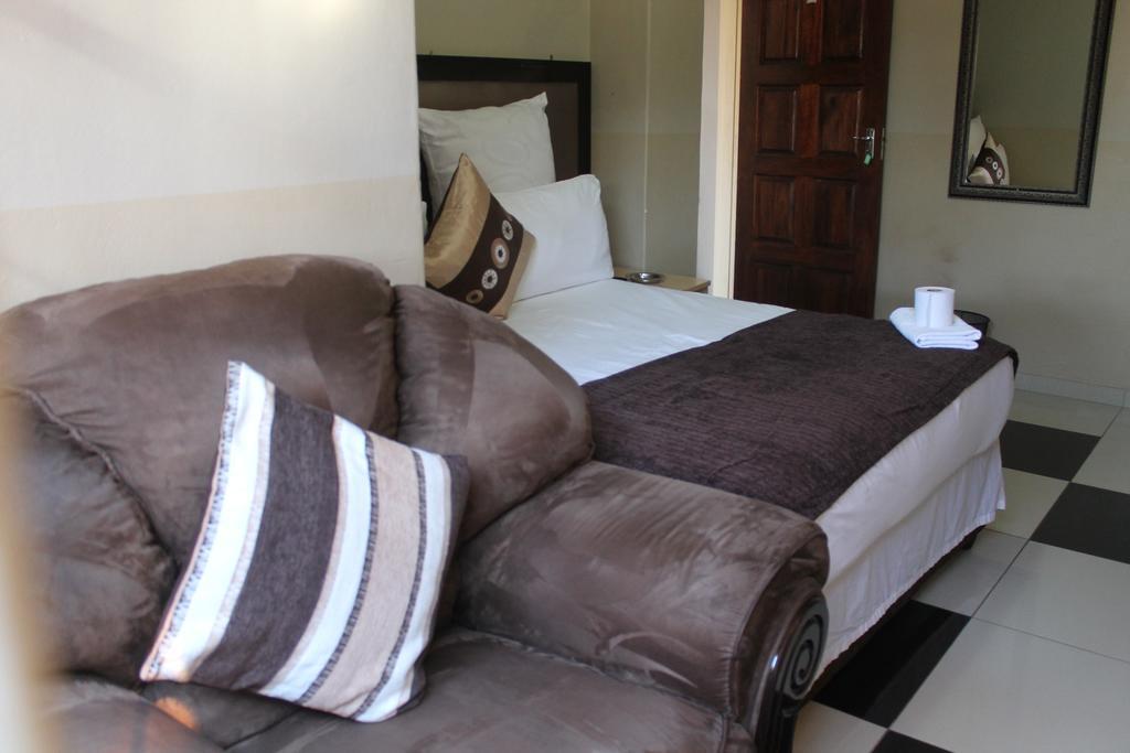 Miraton Guest Lodge Johannesburg Zewnętrze zdjęcie