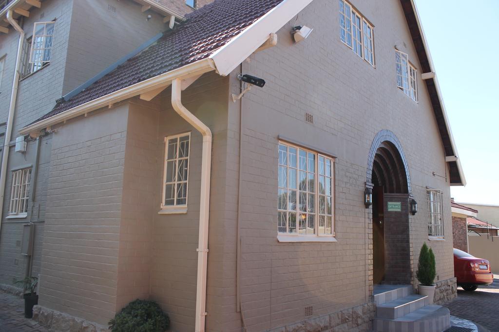 Miraton Guest Lodge Johannesburg Zewnętrze zdjęcie