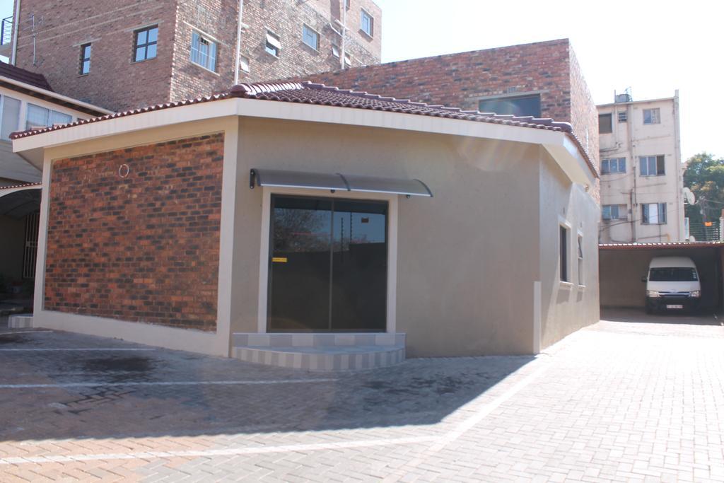Miraton Guest Lodge Johannesburg Zewnętrze zdjęcie